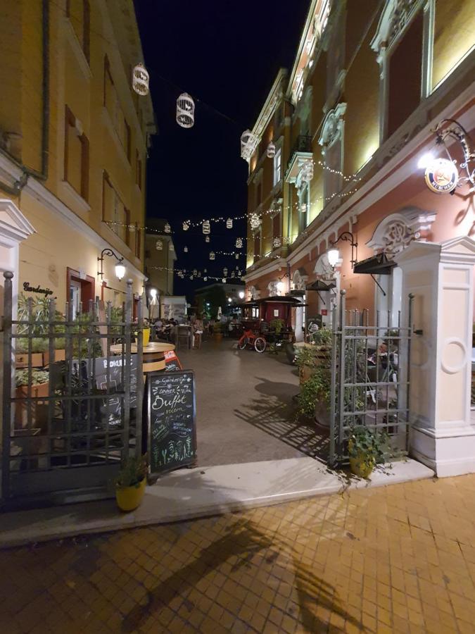 Family Apartment Center Опатія Екстер'єр фото
